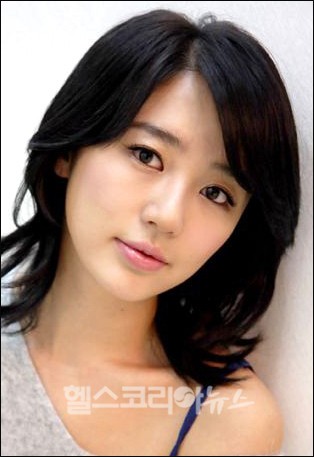   on Tags  Korean Actress   Korean Drama   Lady Castle   Yoon Eun Hye